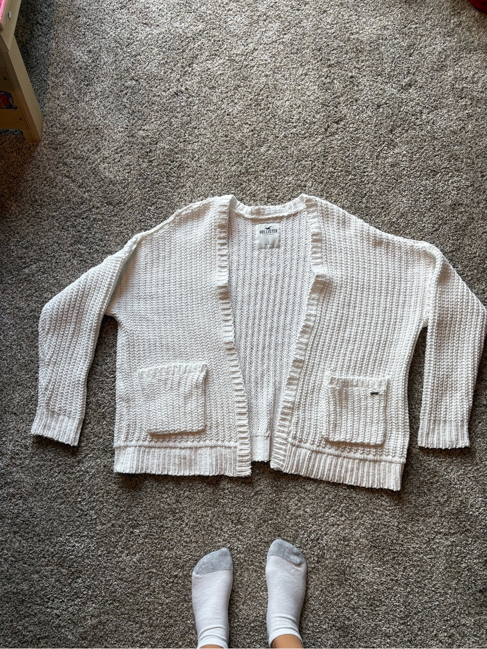 Hollister Cream Chunky Open-Front Knit Cardigan with Pockets